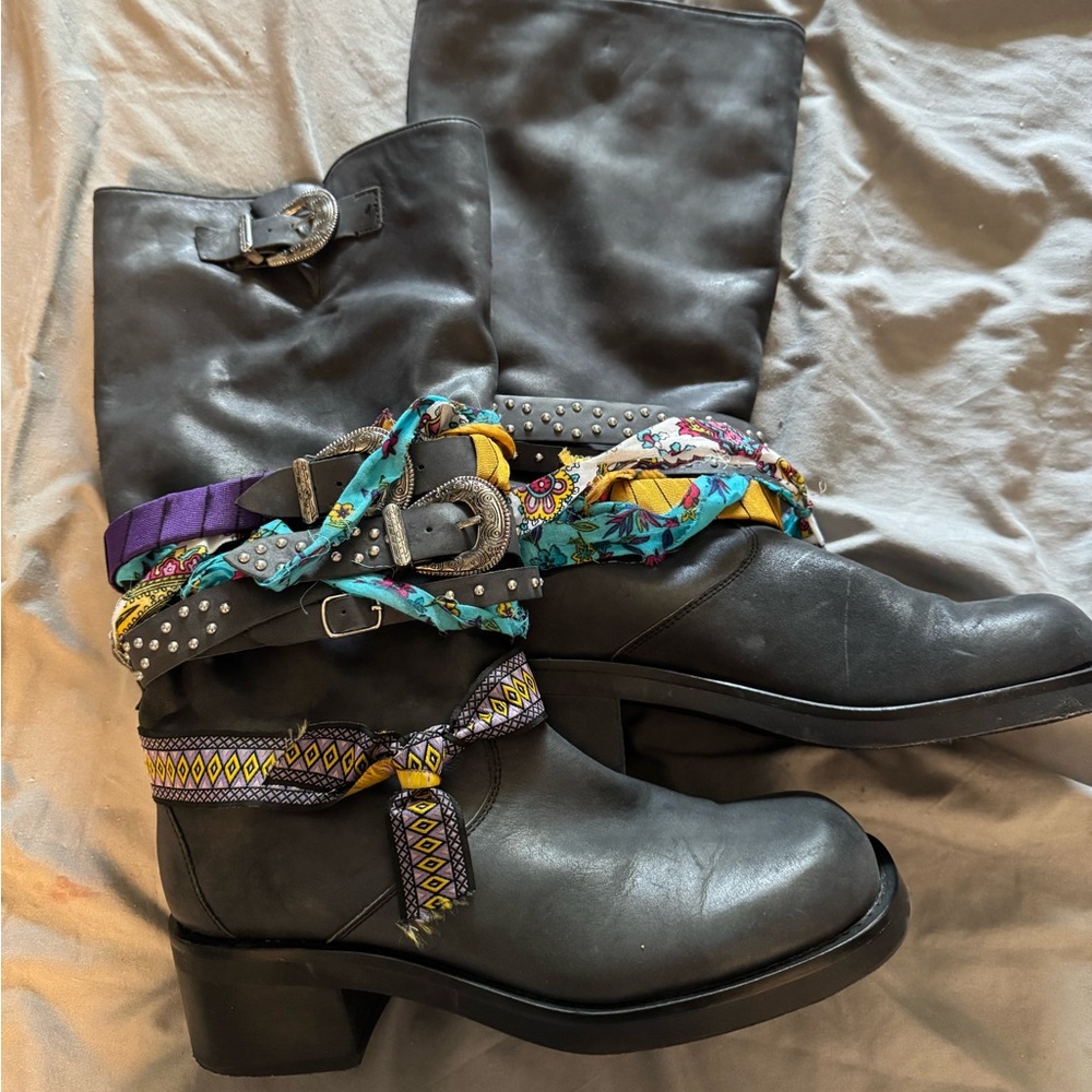 Stylish Black Boots with Colorful Scarves